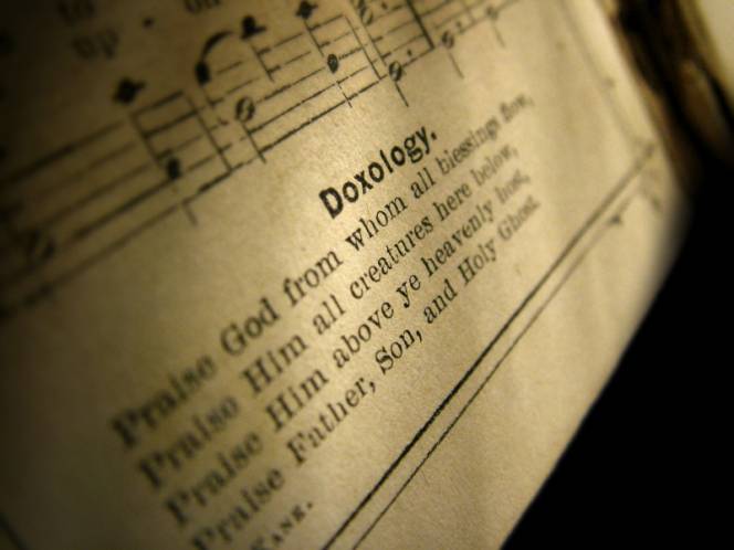 Kritik Teks Liturgis: Doksologi