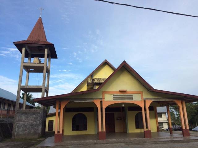 Paroki Sirombu (dan Mandrehe), Pulau Nias.