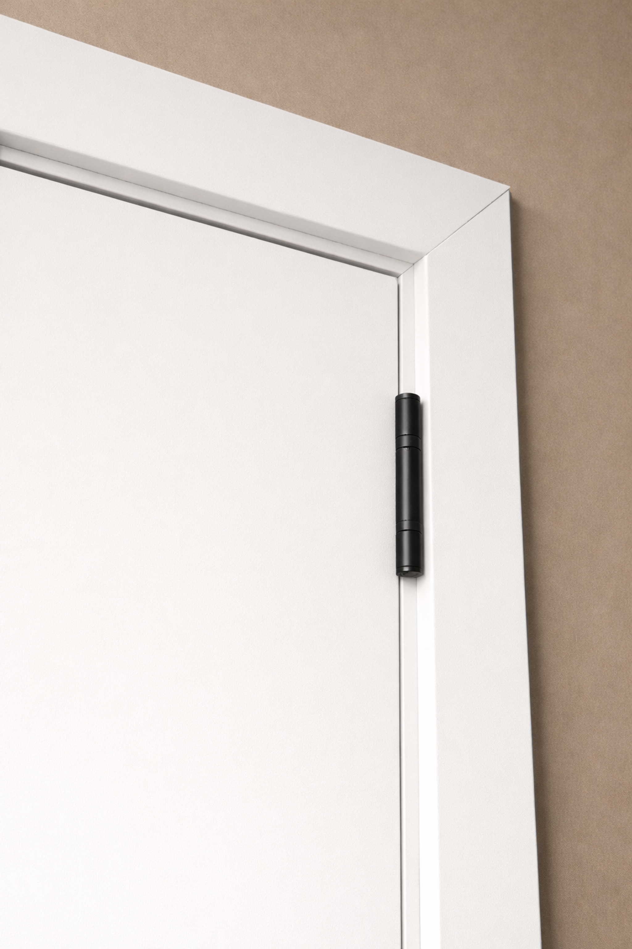 Complete WPC door system with frame and architraves