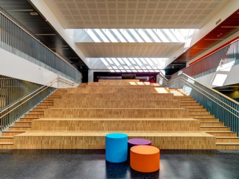 Lyngdal ungdomsskole