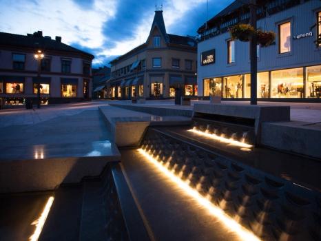 Tønsberg torv, vannarrangement Foto: Chris Andre Aadland