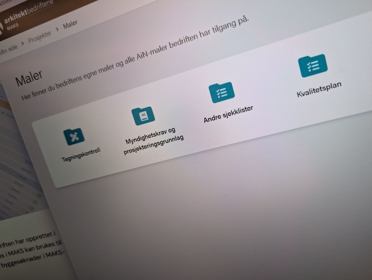 Oppretting og vedlikehold av bedriftens egne maler