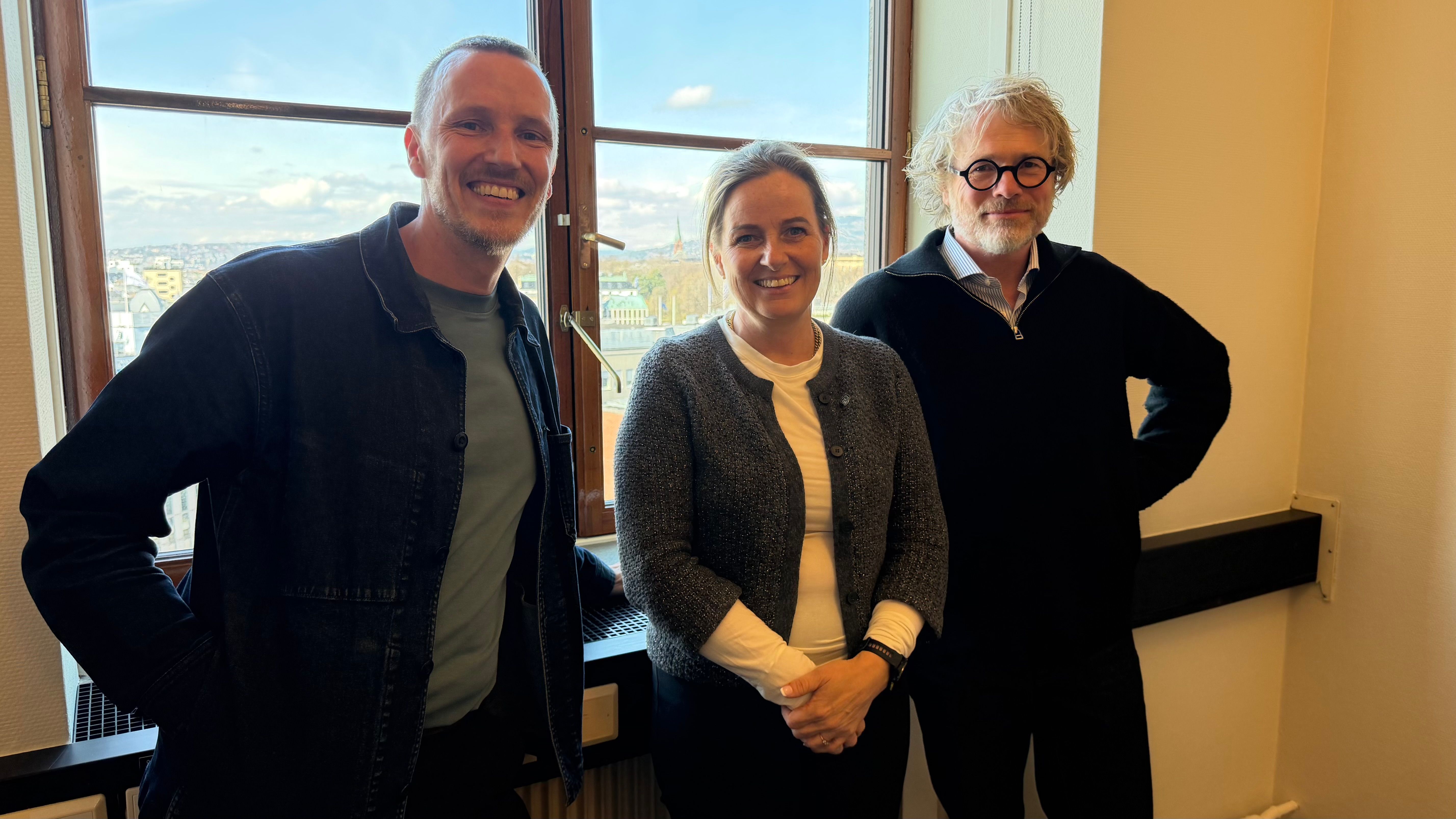 Et godt møte med byråd Anita Leirvik North i Oslo rådhus. Fagsjef, Rasmus Jørgensen, til venstre og administrerende direktør, Steinar Skjerdingstad, i Arkitektbedriftene.