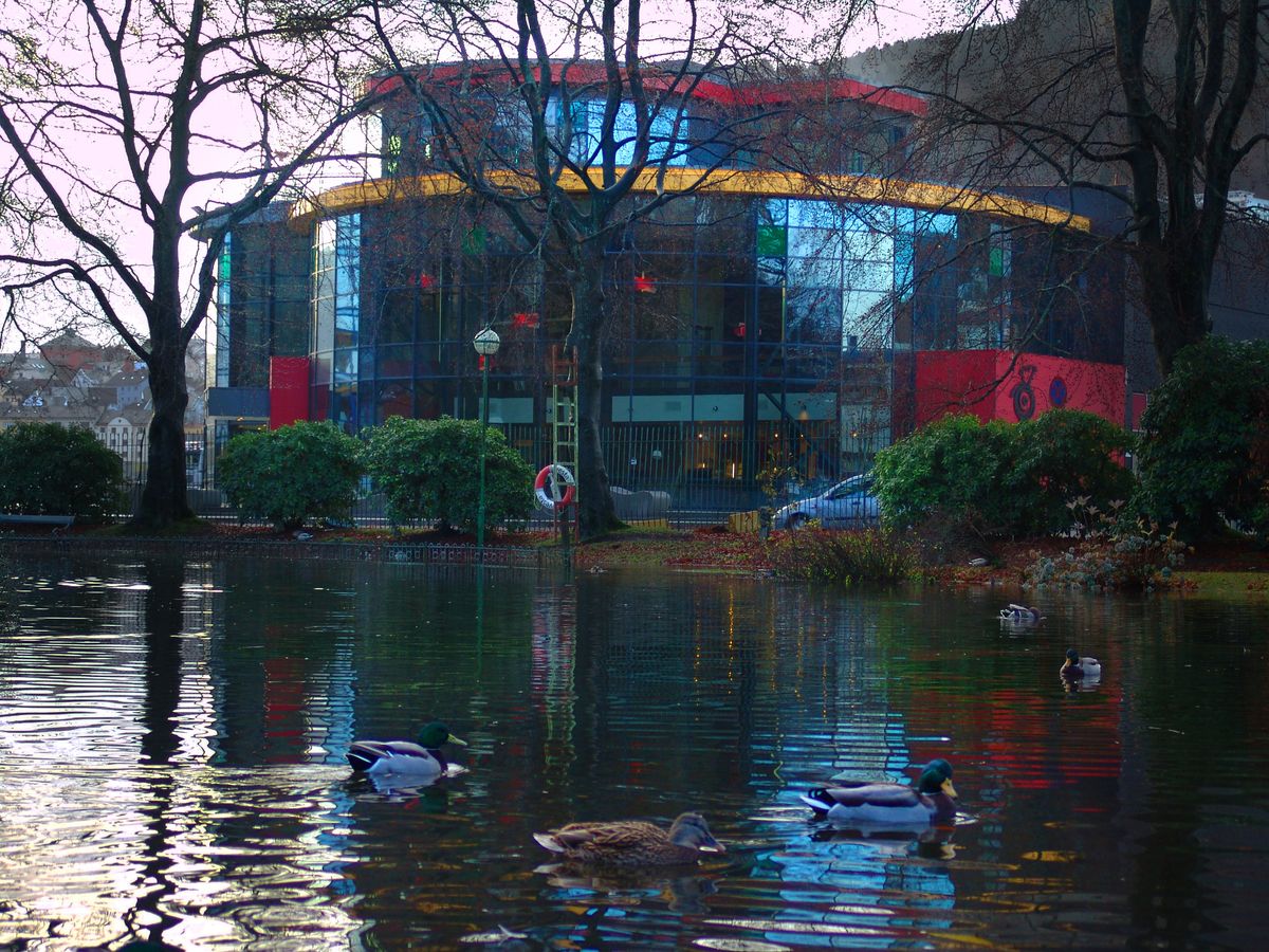 Paal J Kahrs Arkitekter AS