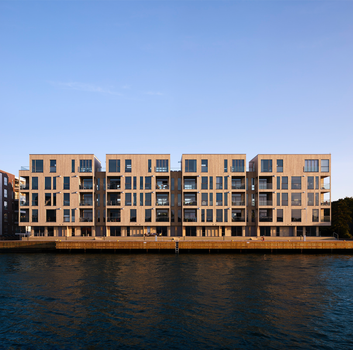 Kanalbrygga - Foto: Jan Roger Bodin