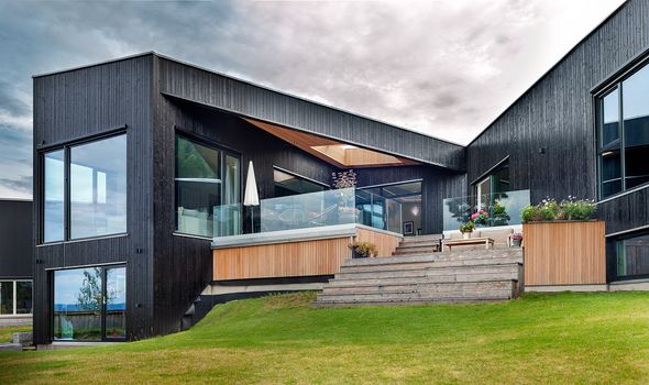 Klokkerfaret, enebolig