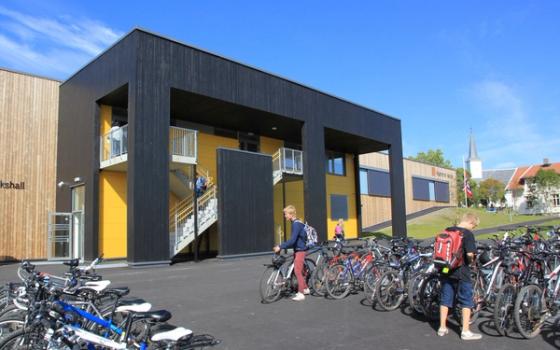 Hammer ungdomsskole, 1. premie pris- og prosjektkonkurranse.