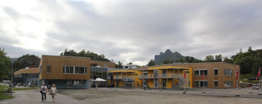 Svolvær skole, 1. premie pris- og prosjektkonkurranse.