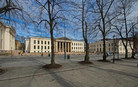 Domus Media, Rehabilitering av Universitetets Aula