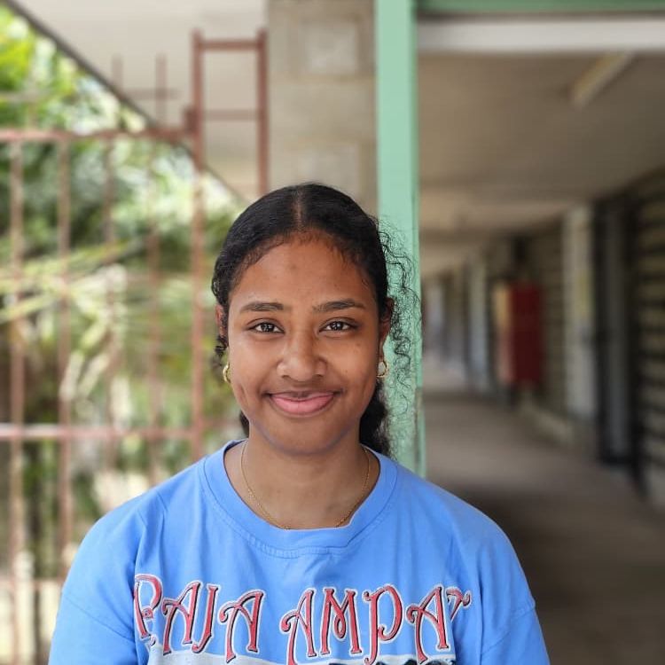 2026 SRIS Secretary, Caroline Vilegas