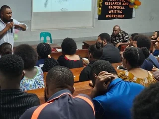 Students attending a Research & Proposal Writing Seminar hosted by SRIS