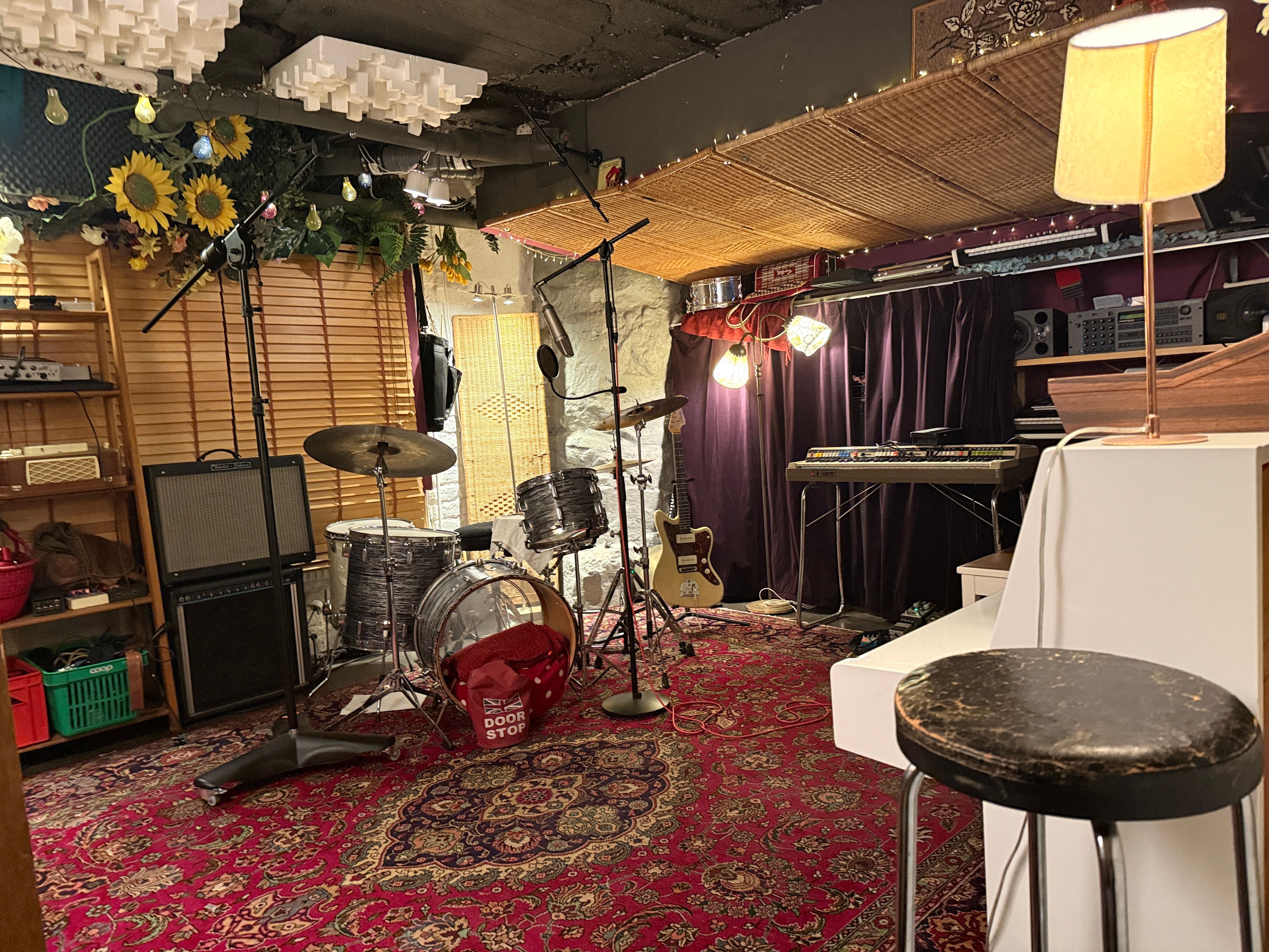Recording room