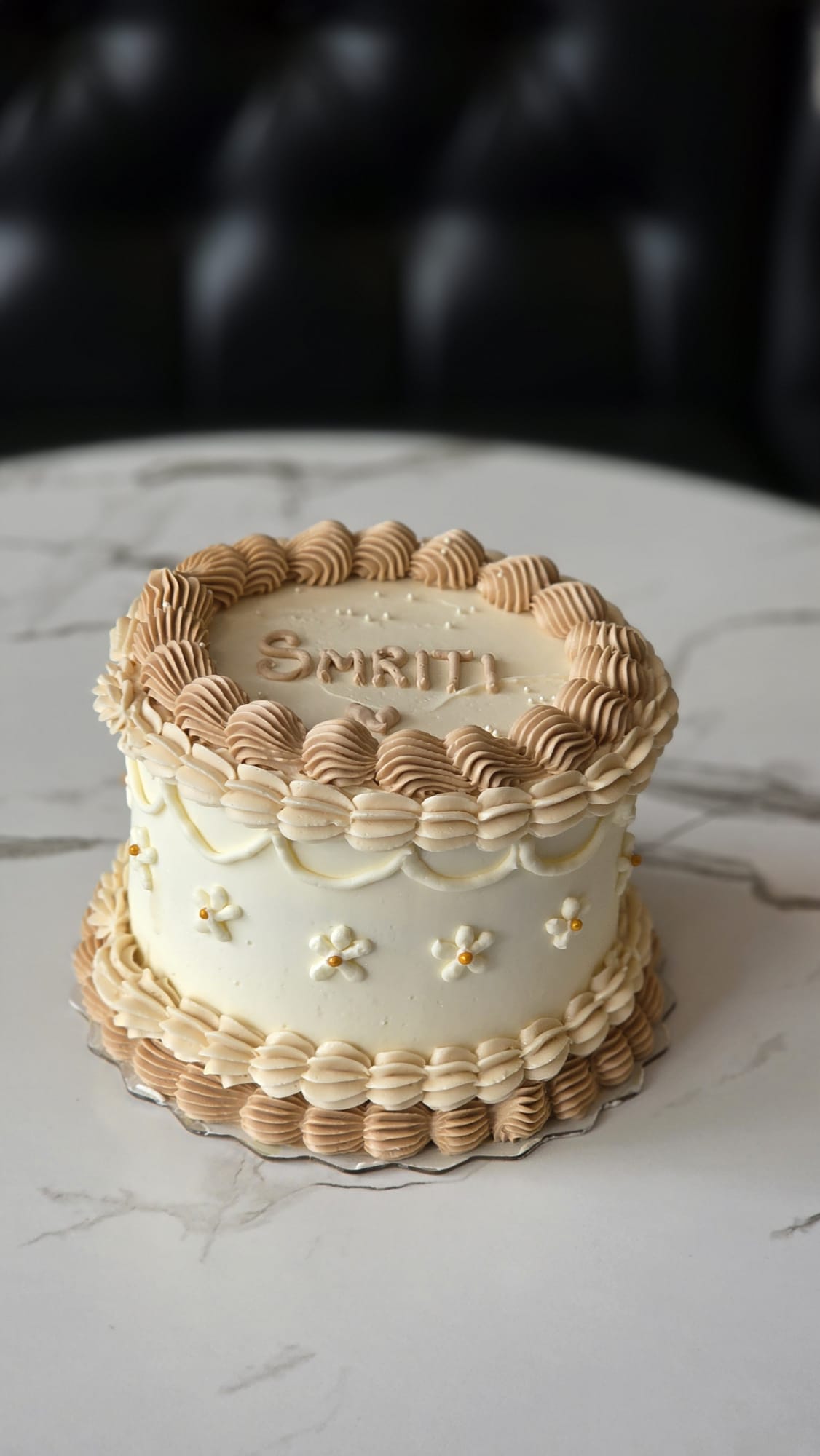 Modern Buttercream Finish by Sugar Stream in Calgary