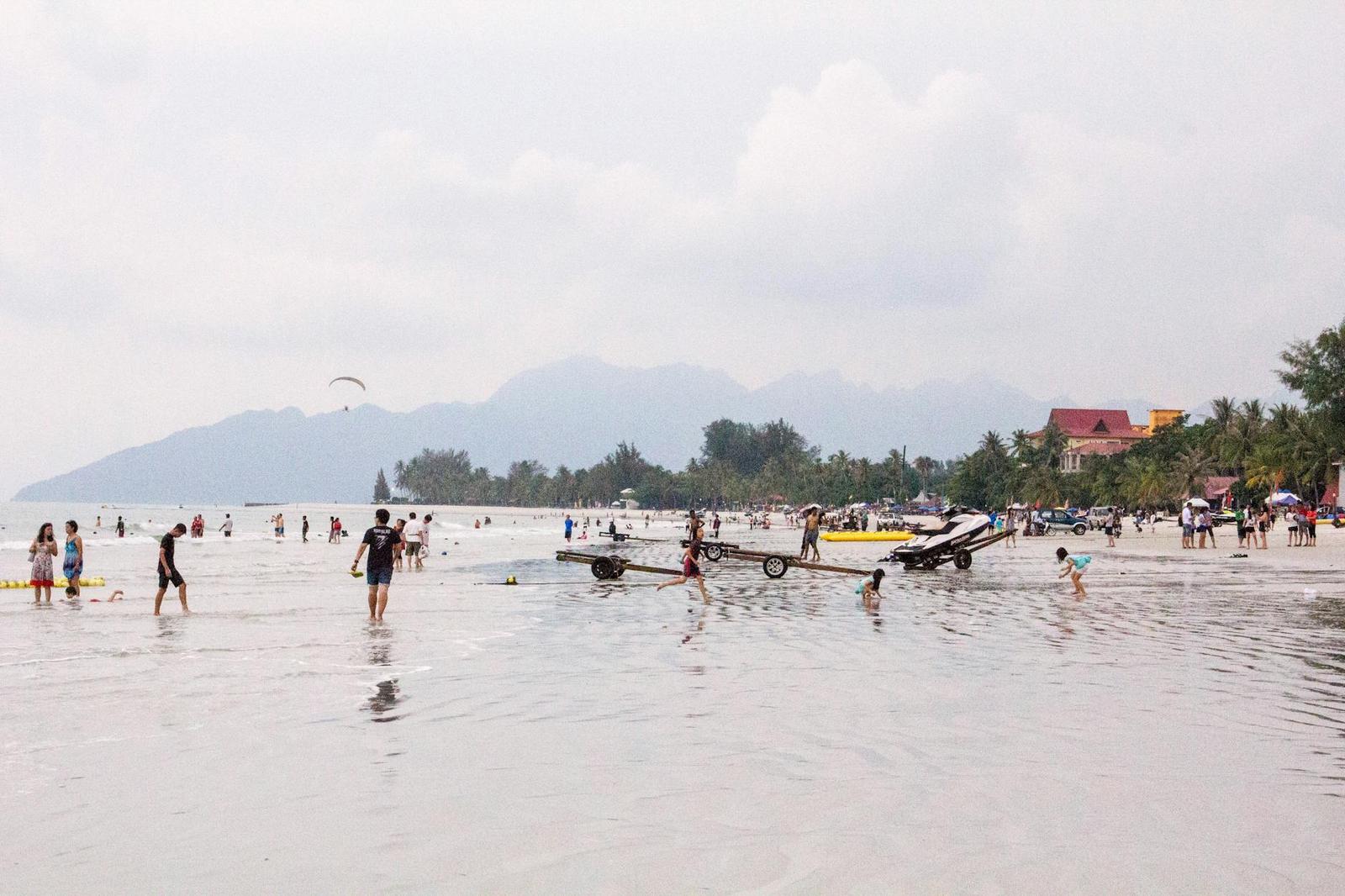 Langkawi limestone shore — Langkawi, Malaysia