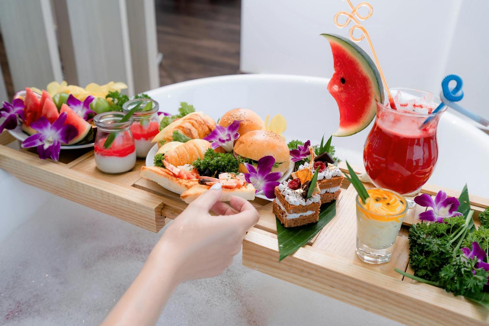 Full Day Orchid Spa + Bounty Dinner Cruise on day 3, Indonesia