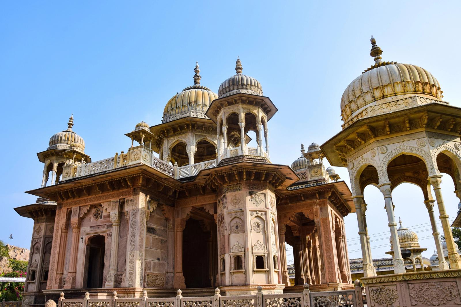 Beautiful view of Gaitore Ki Chhatriyan, an iconic landmark in Jaipur, India, showcasing traditional architecture