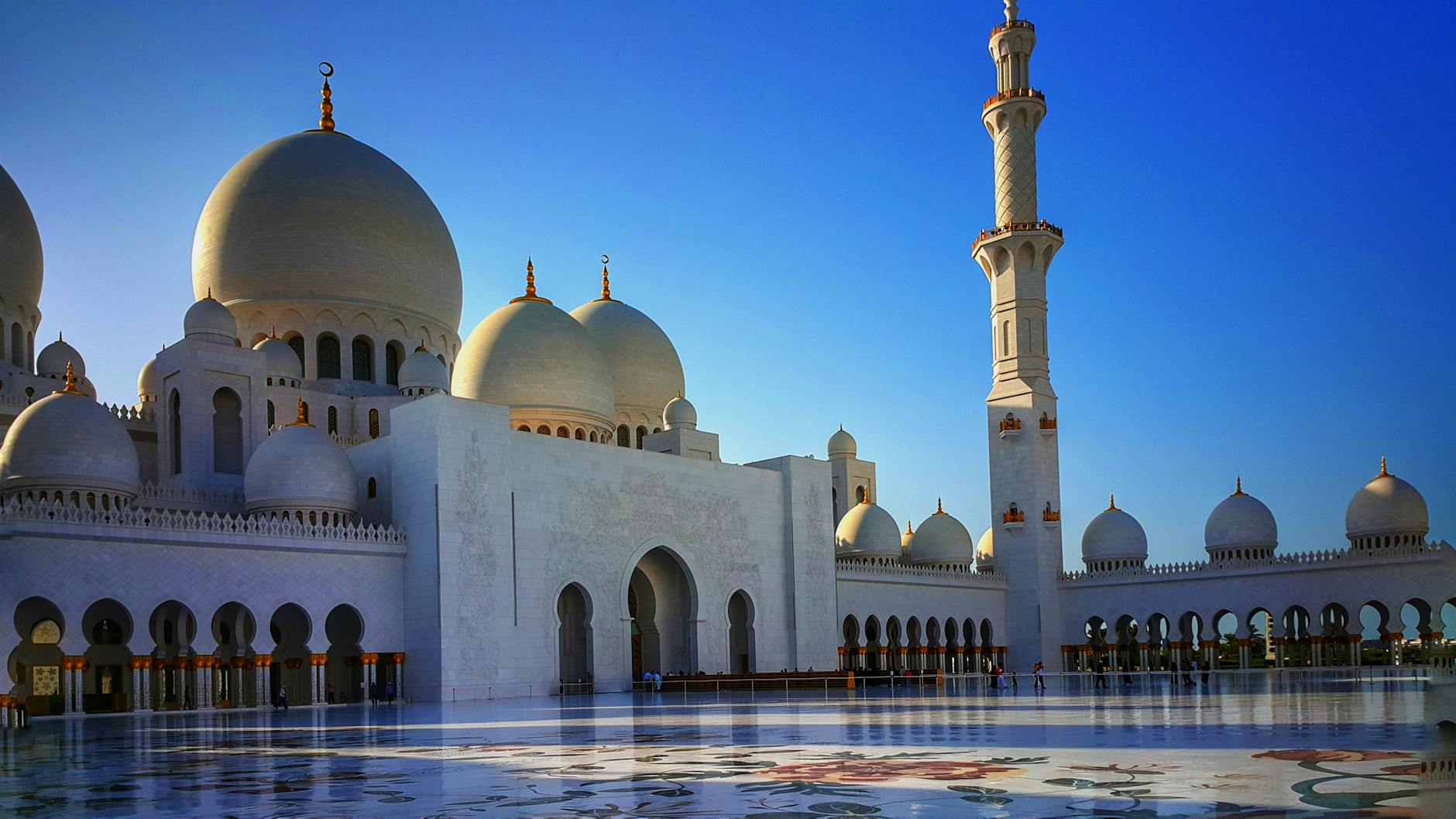 Baps Temple & Grand Mosque, UAE