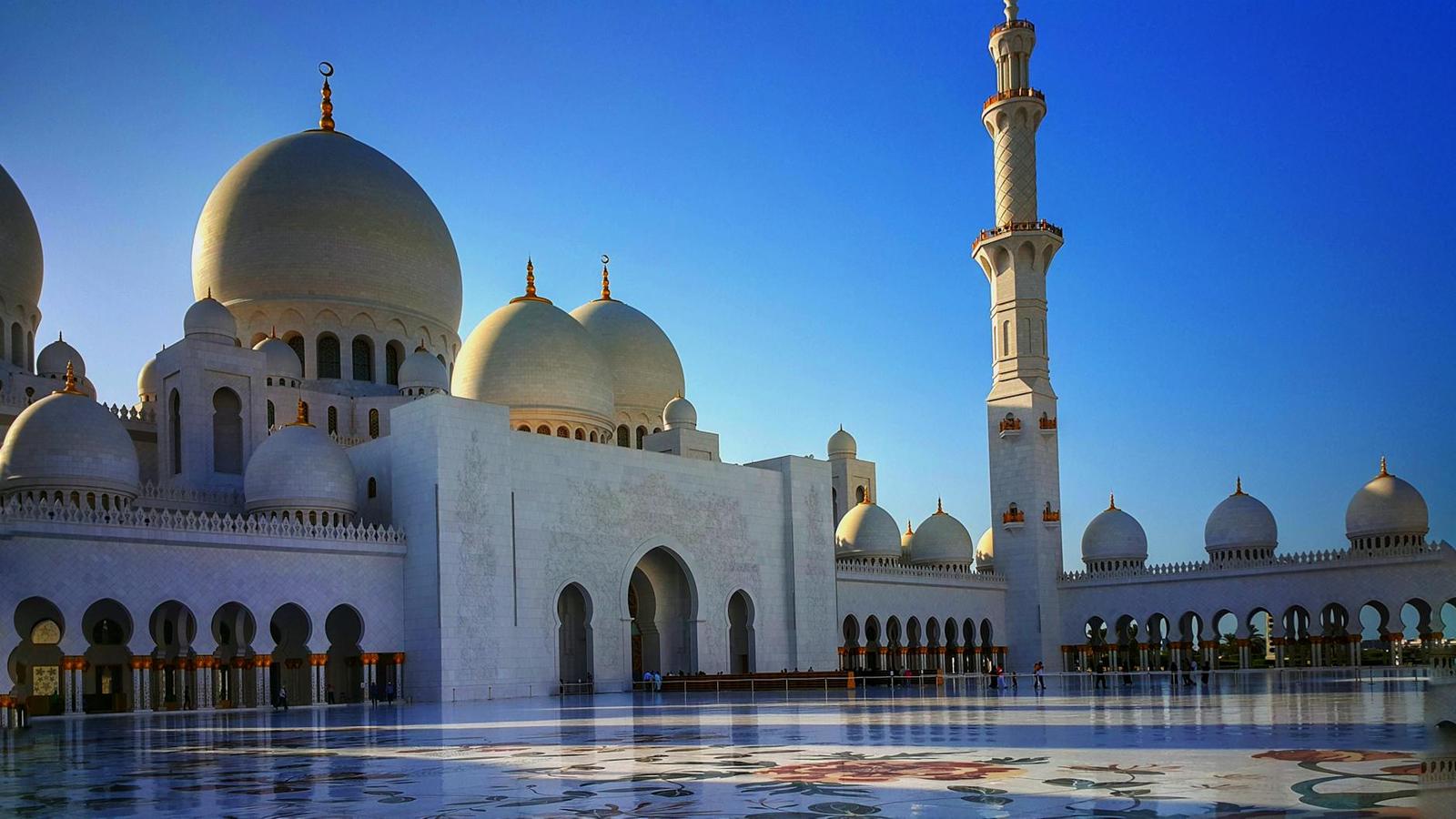 Baps Temple & Grand Mosque, UAE