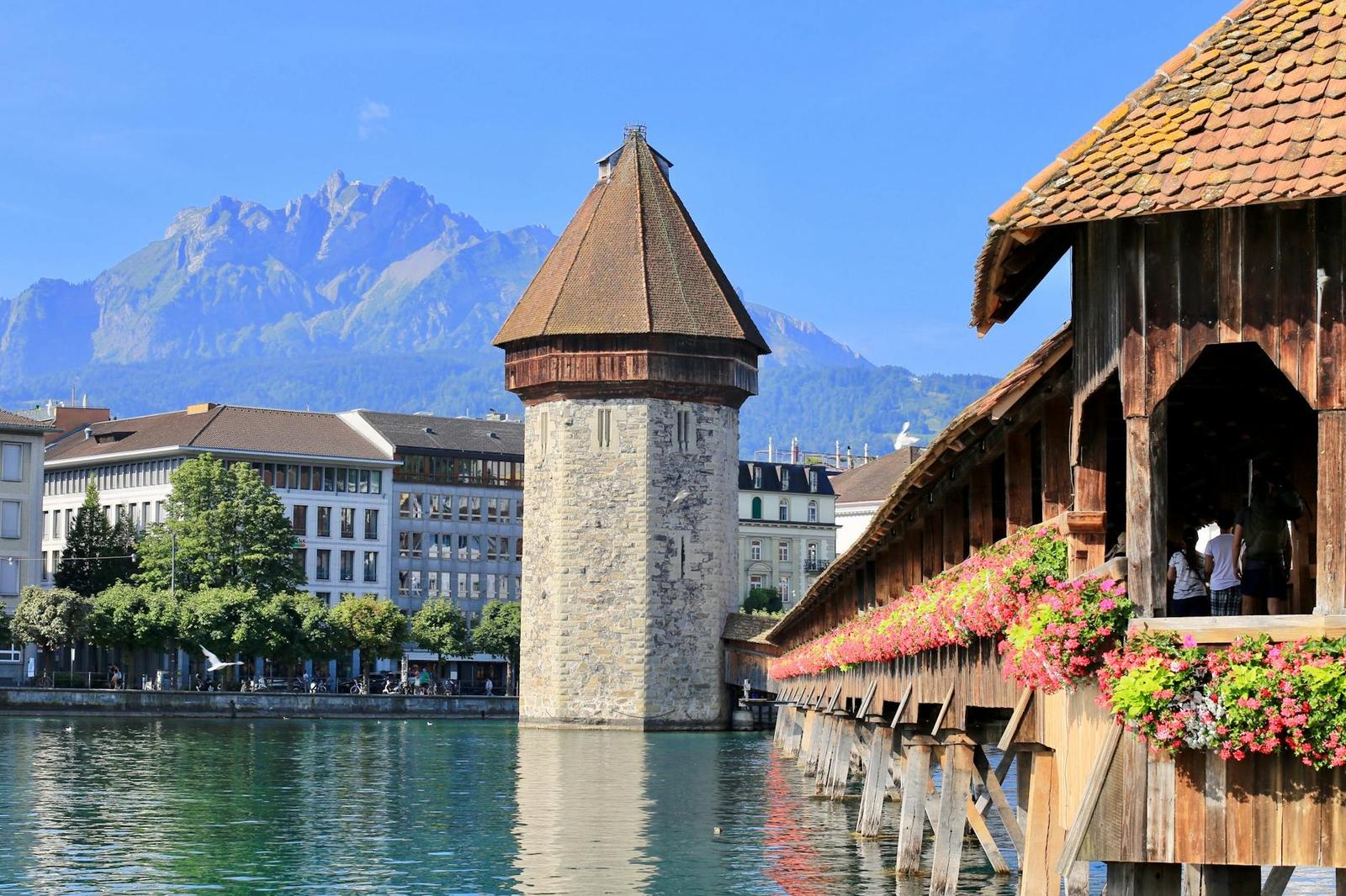 Lucerne on day 7, Netherlands + France + Switzerland + Italy
