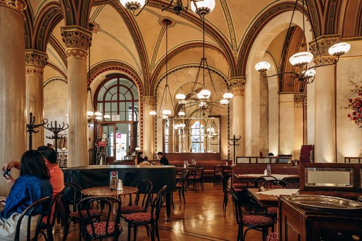 Vienna coffee-house culture walk