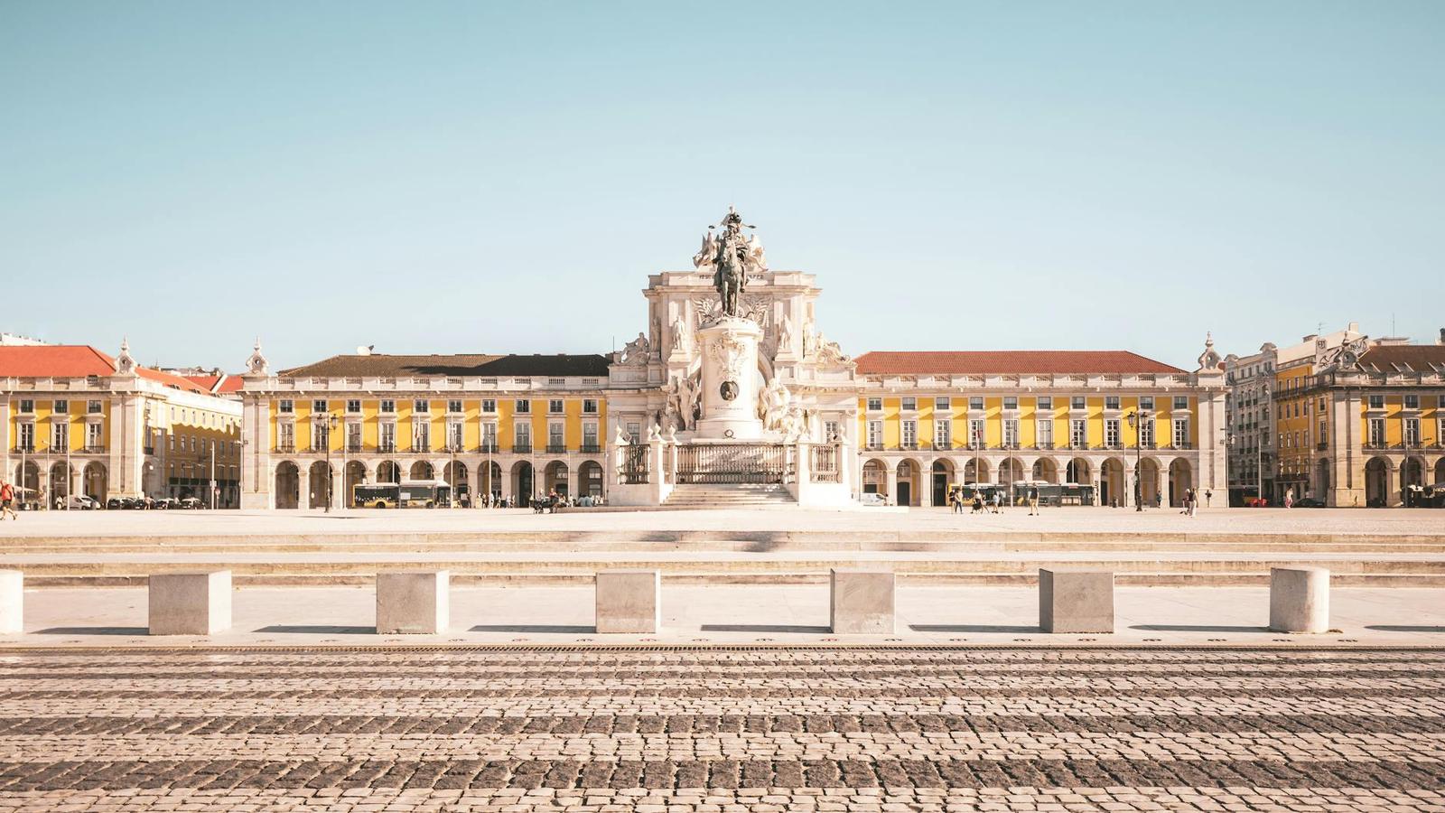 palace — Lisbon, Norway