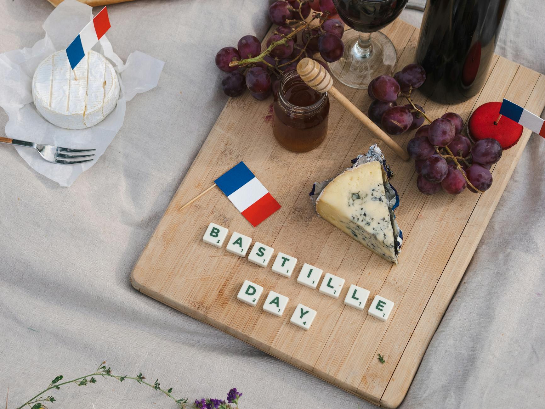 Traditional food of UK + France + Switzerland