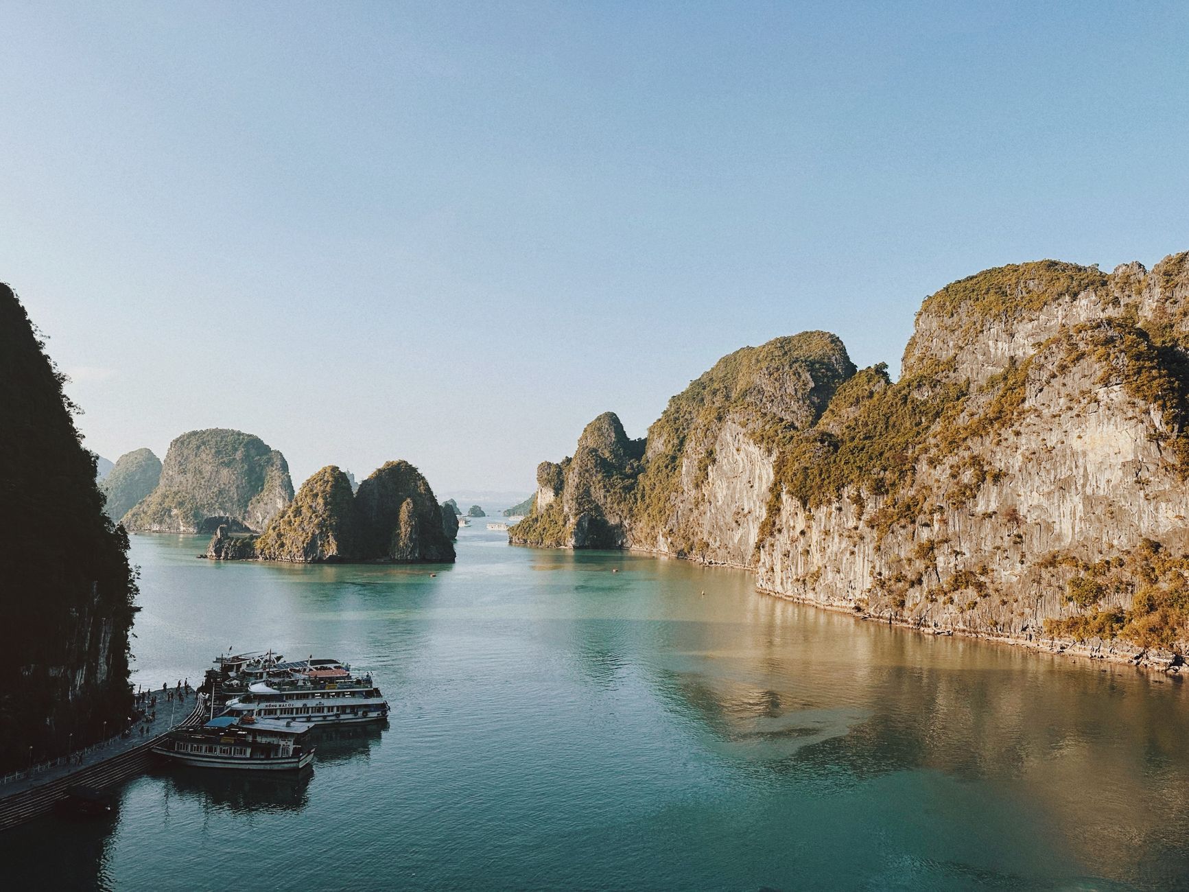 Halong Bay Hanoi Fly — Vietnam