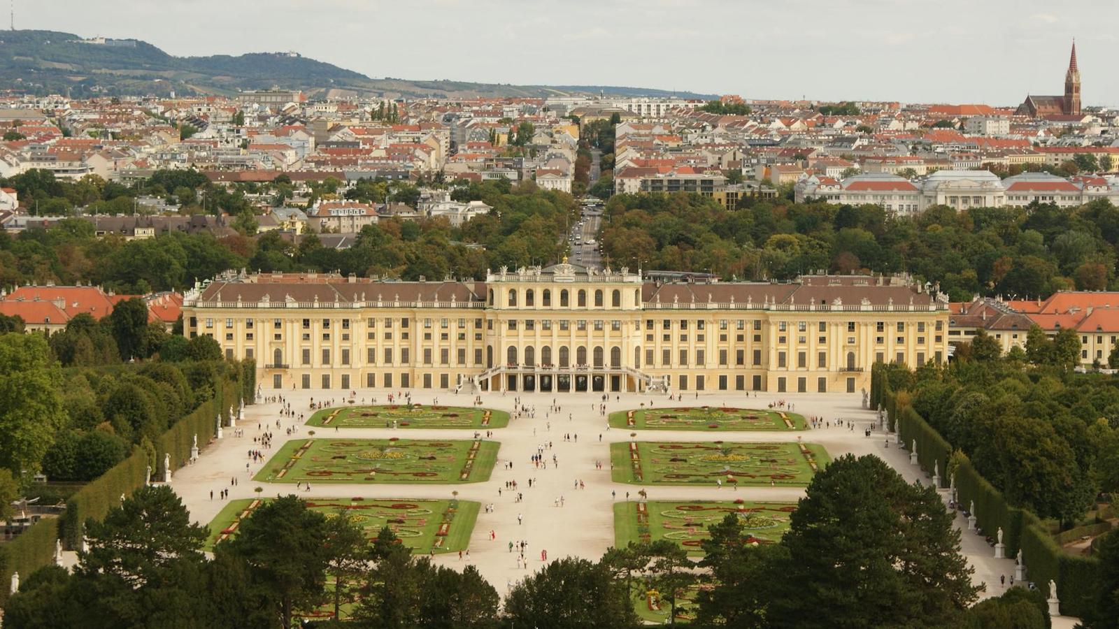 SchöNbrunn Palace, Austria