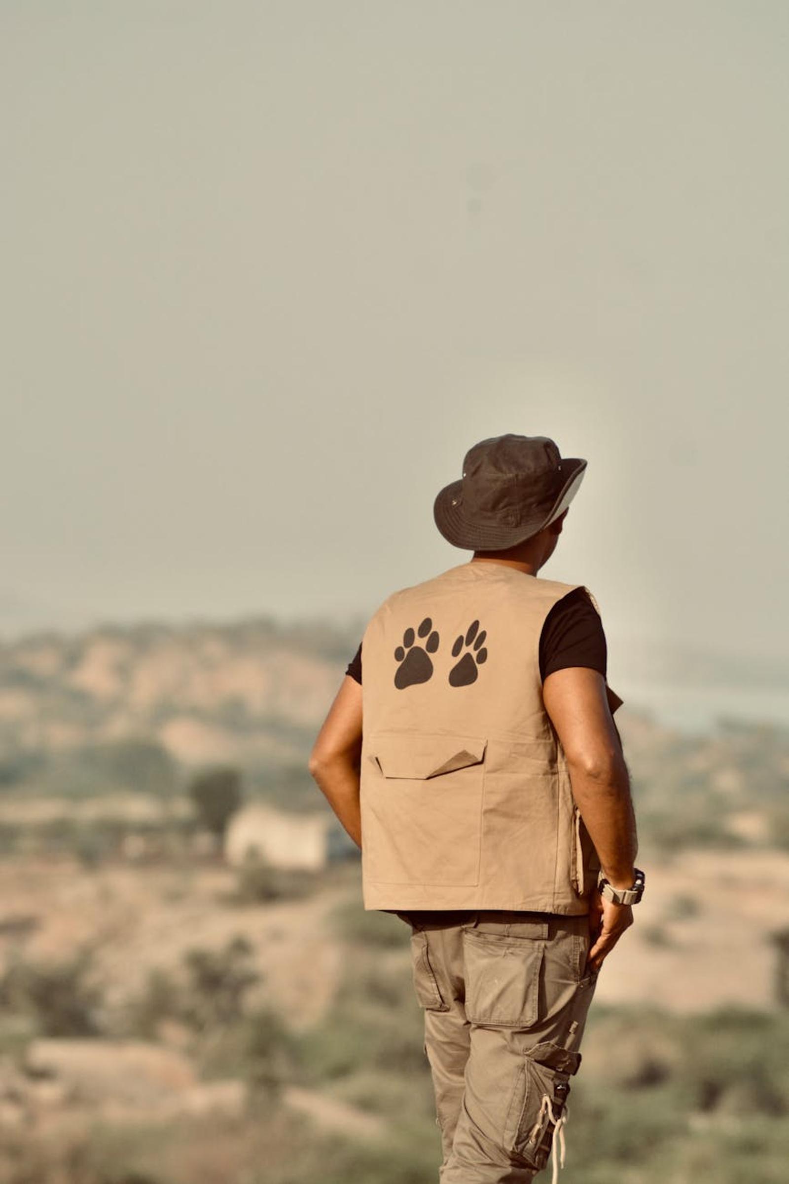 A guided bush walk with a Maasai ranger, Maasai Mara