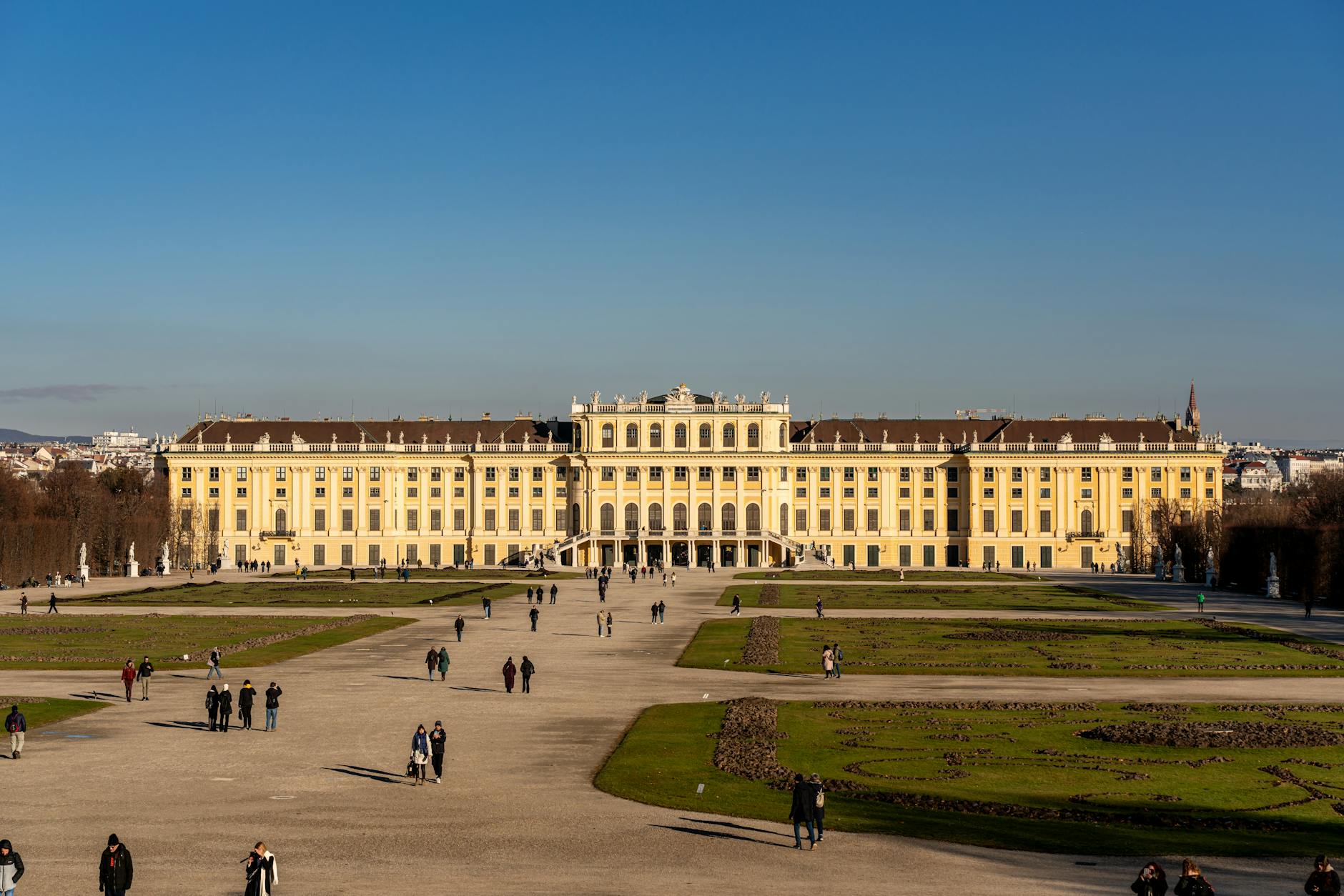 SchöNbrunn Palace, Czechia + Austria + Hungary + Greece