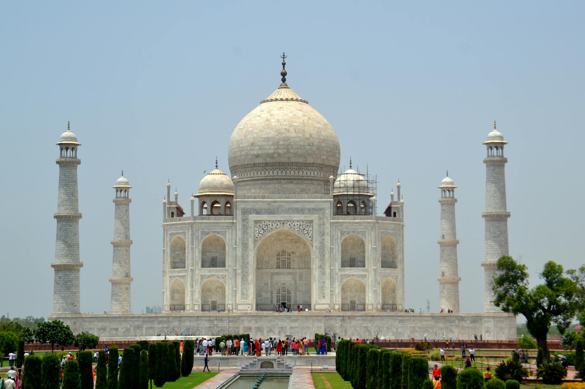 Agra architecture at night