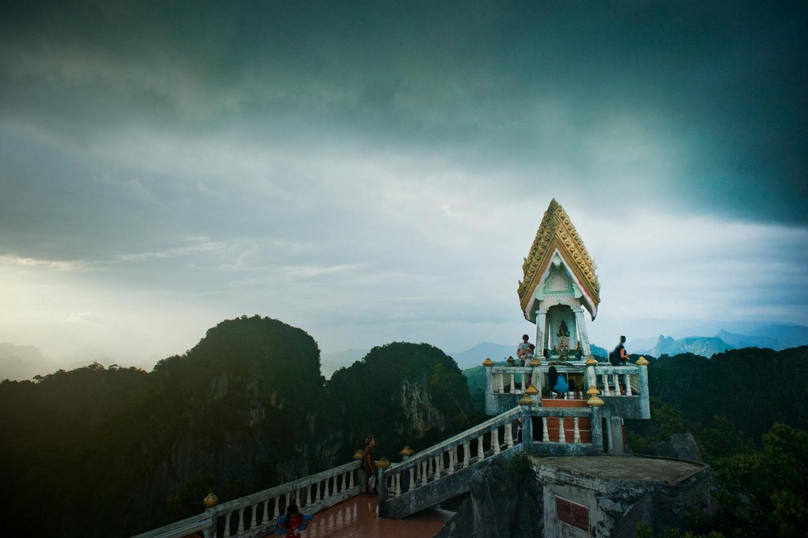 Emerald Pool + Hot Spring + Tiger Cave Temple Tour on day 2, Thailand