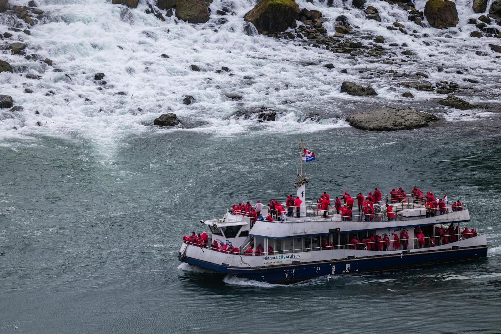 Niagara Falls Cruise & Adventure Pass, Canada