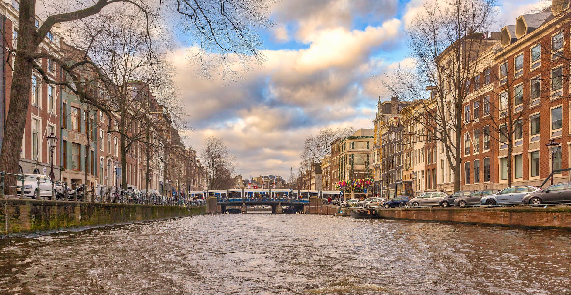 Amsterdam Paris — Netherlands
