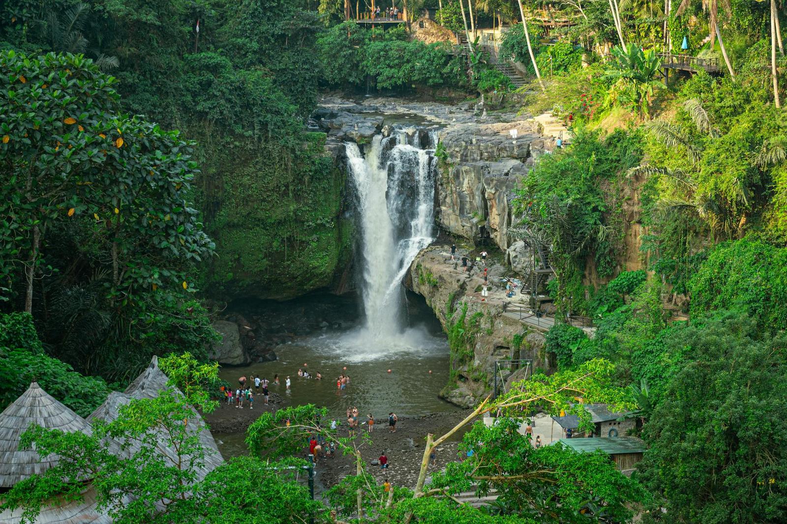 Bali Swing & Tegenungan, Indonesia