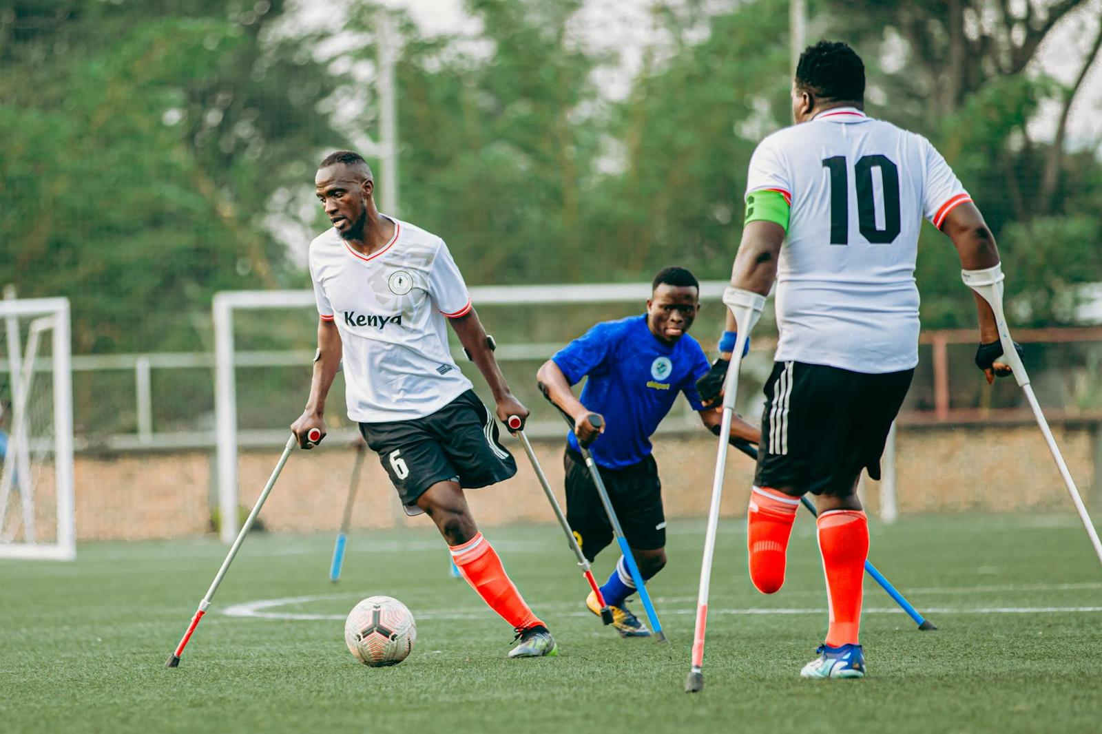 Aberdare Night Game, Kenya