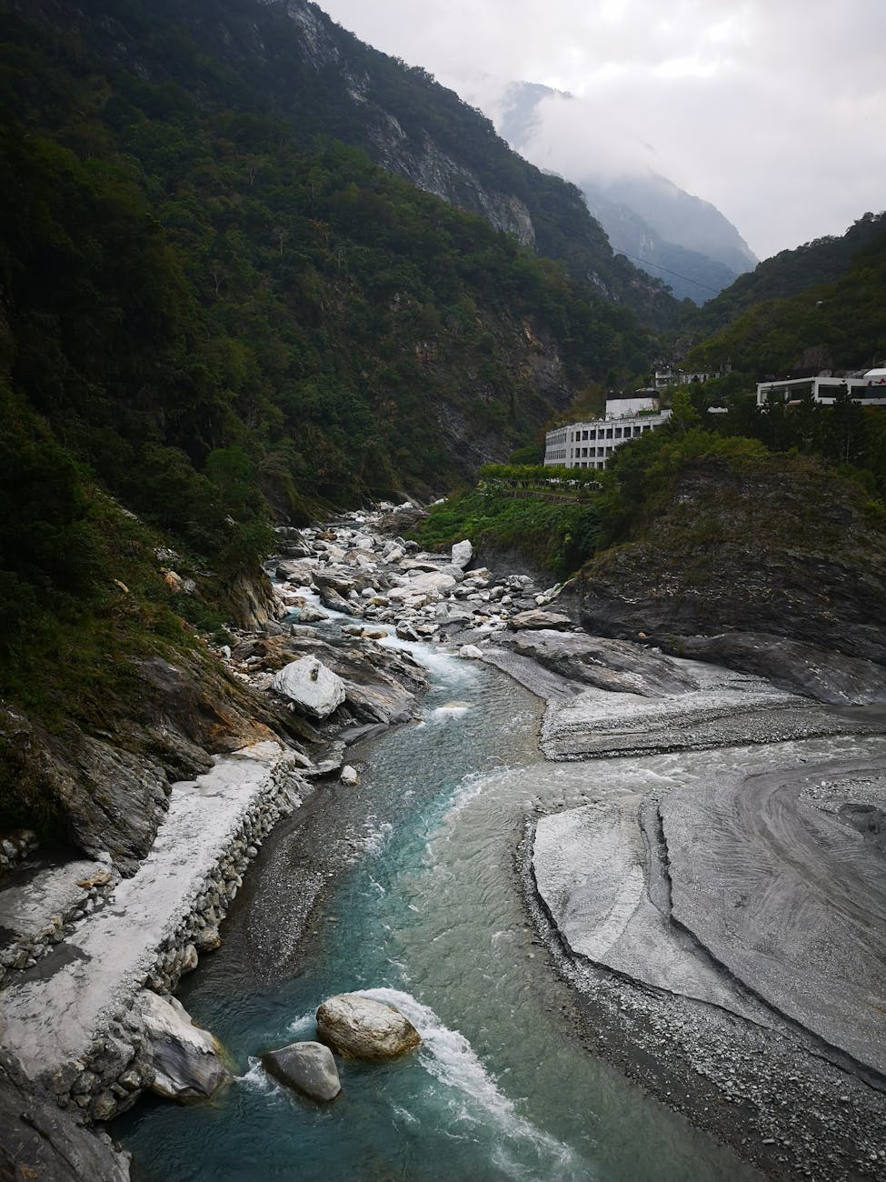 Taroko Scenic Mountain Road — Taiwan