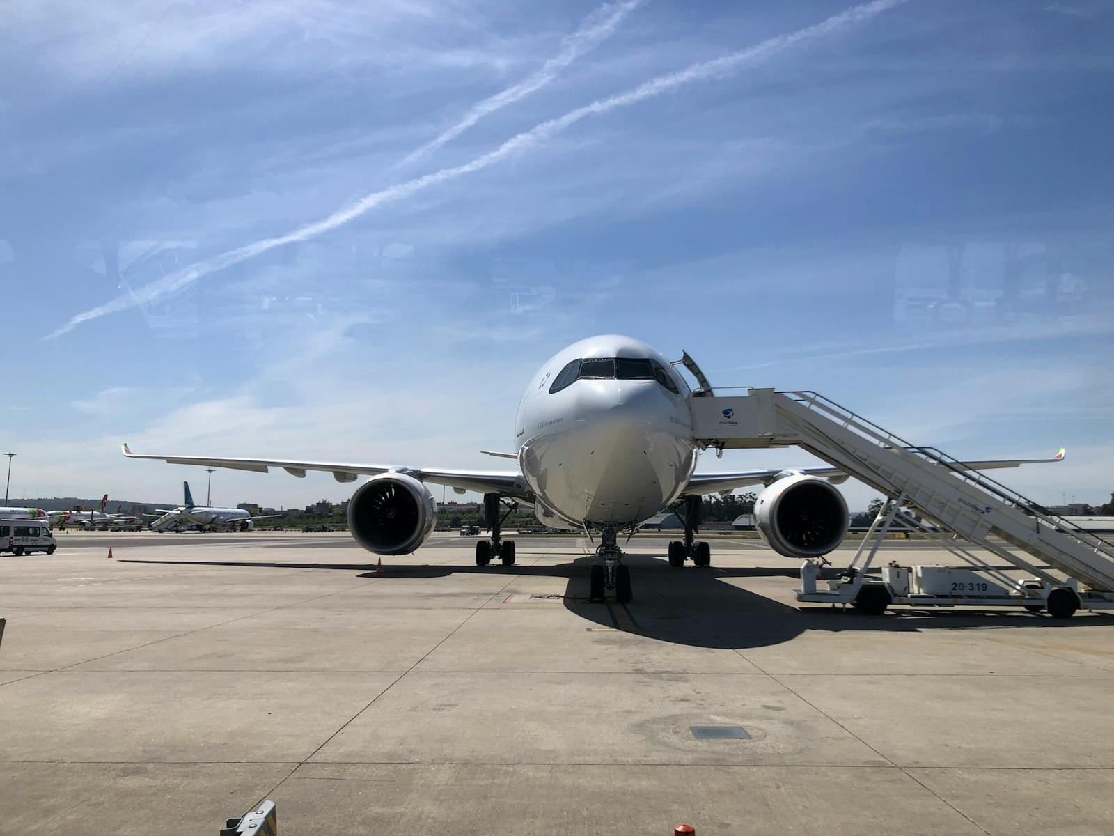 Lisbon To Paris By Flight on day 7, Norway + Portugal + France