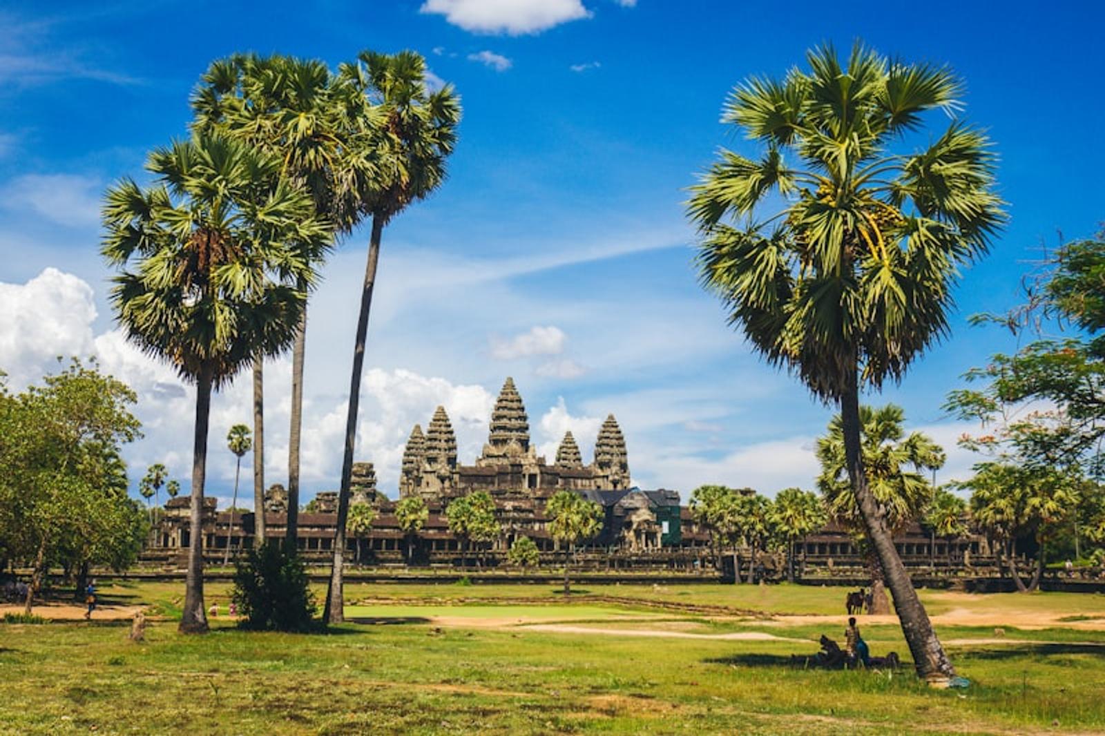Bayon faces Cambodia