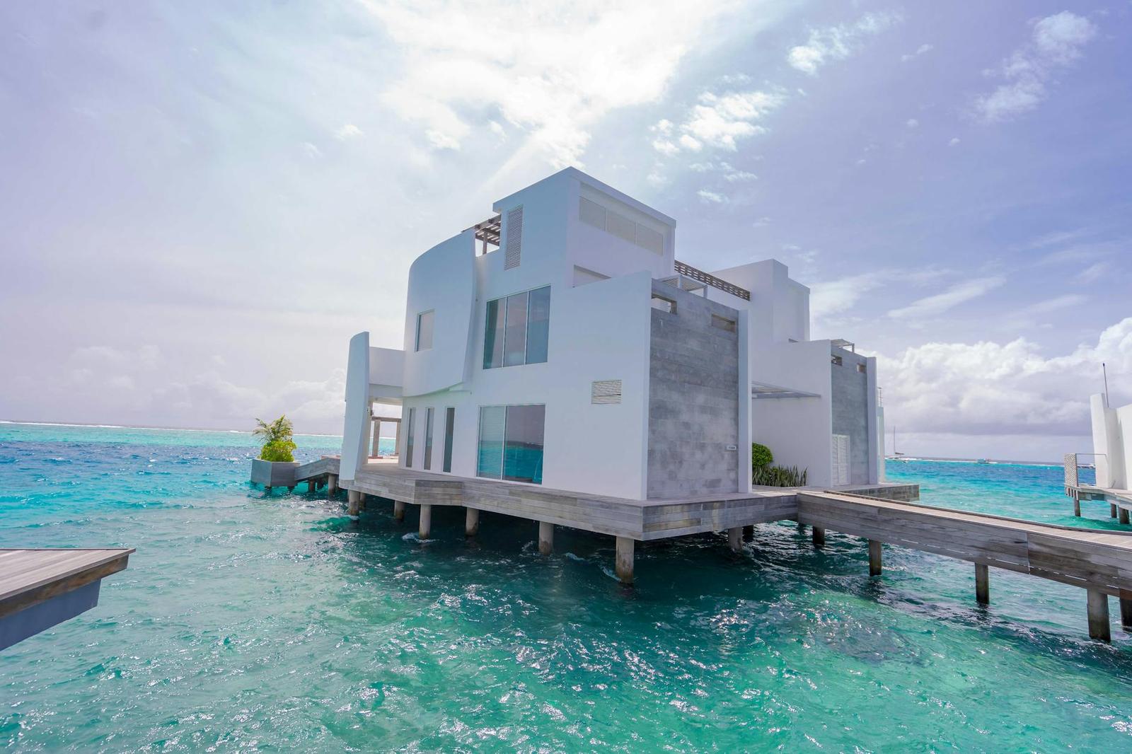 Kandooma Overwater Villa, Maldives