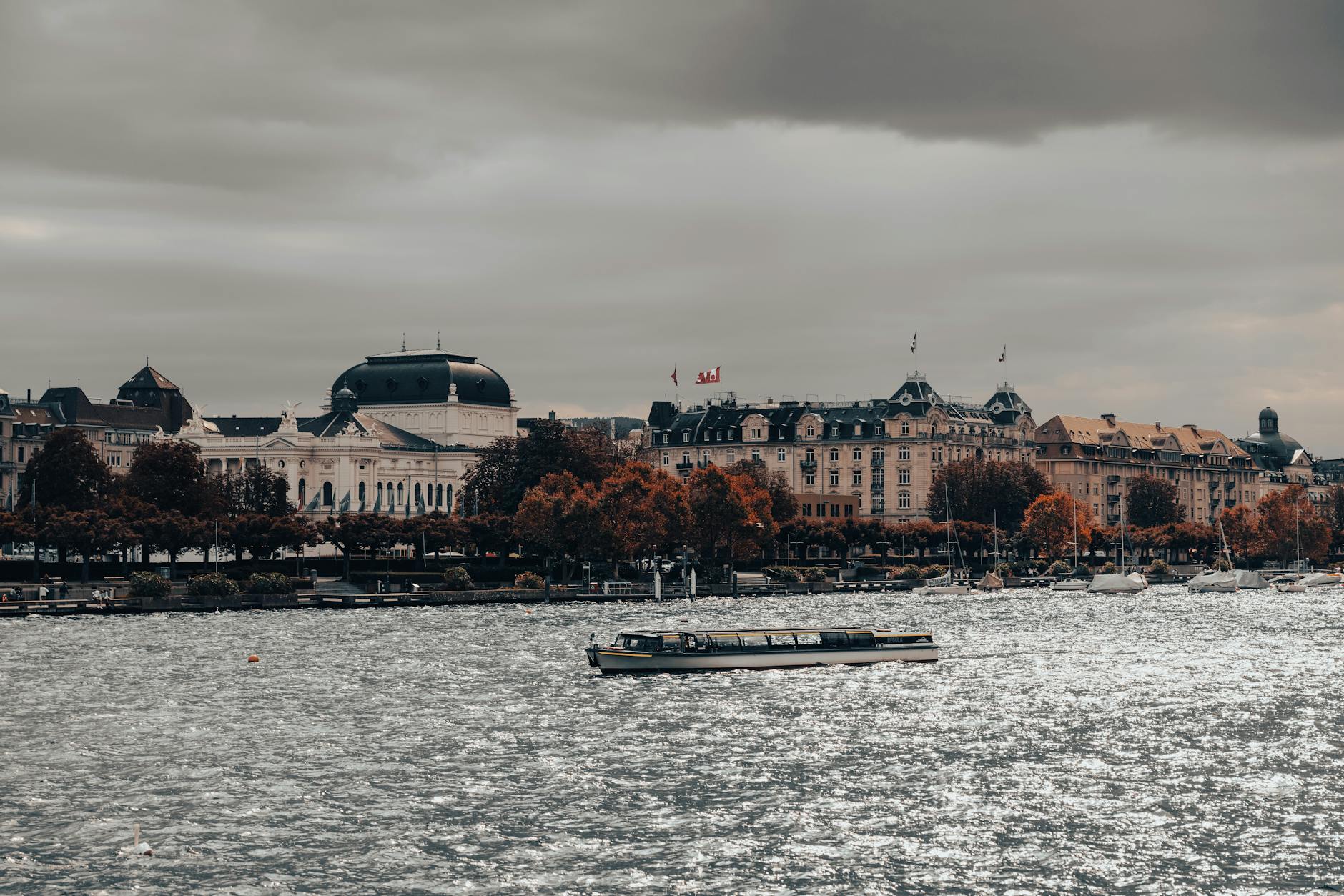 Zurich City Lake Cruise — Switzerland