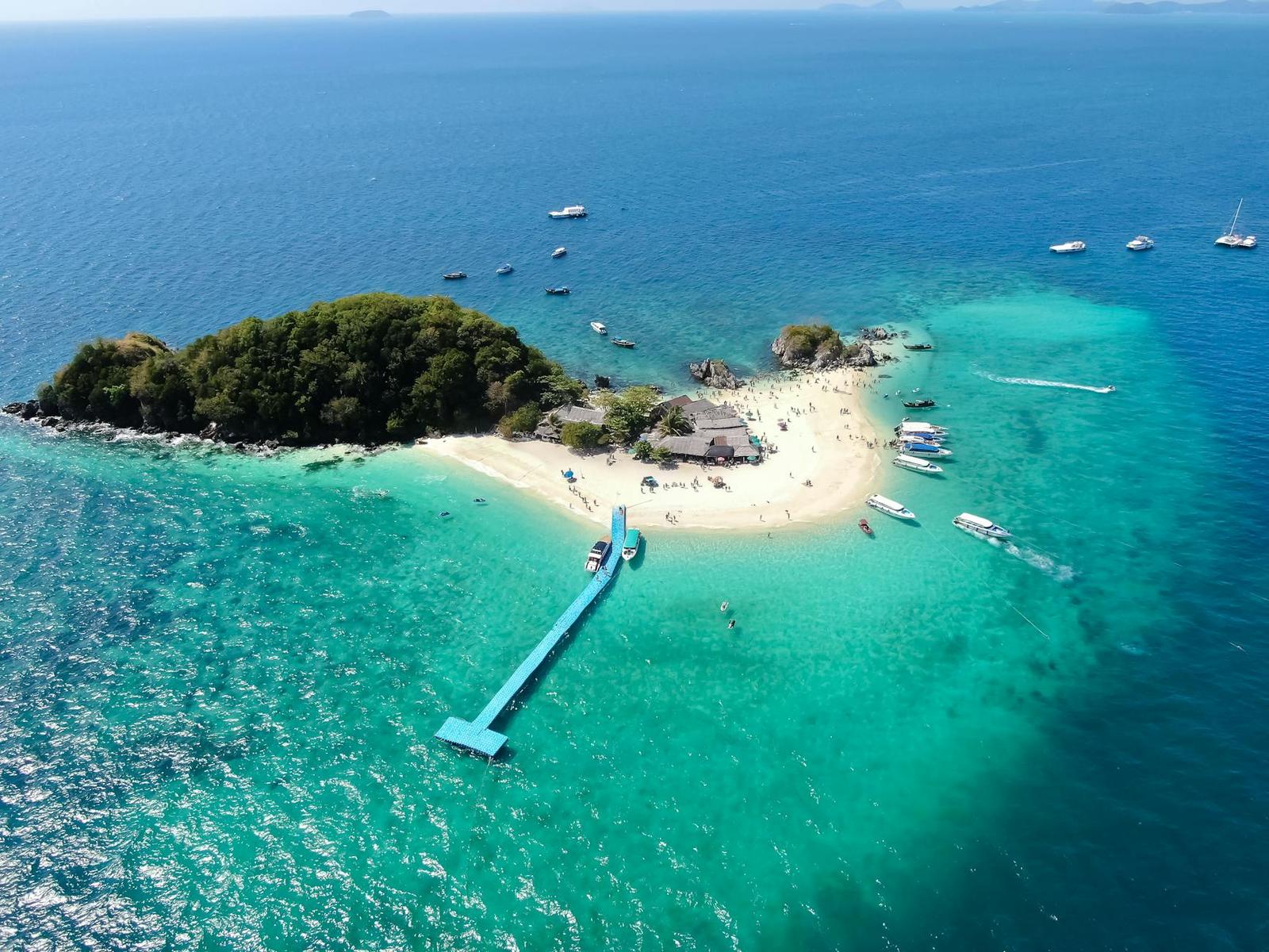 Coral Island By Shared Speedboat on day 7, Singapore + Thailand