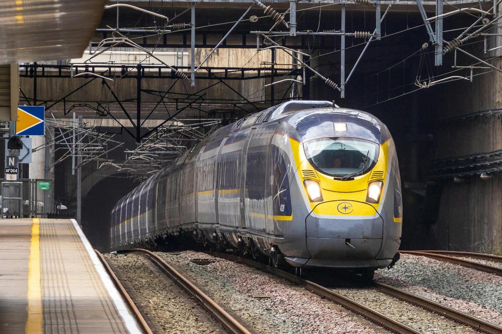 Eurostar London-Amsterdam, UK + Netherlands + France + Switzerland + Italy