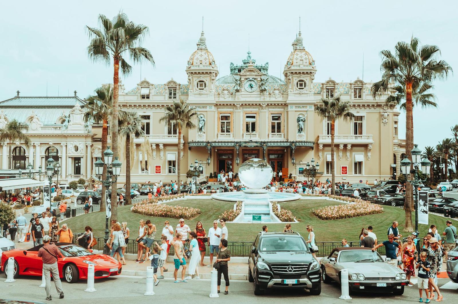 Ferrari Monte Carlo Drive, France + Monaco