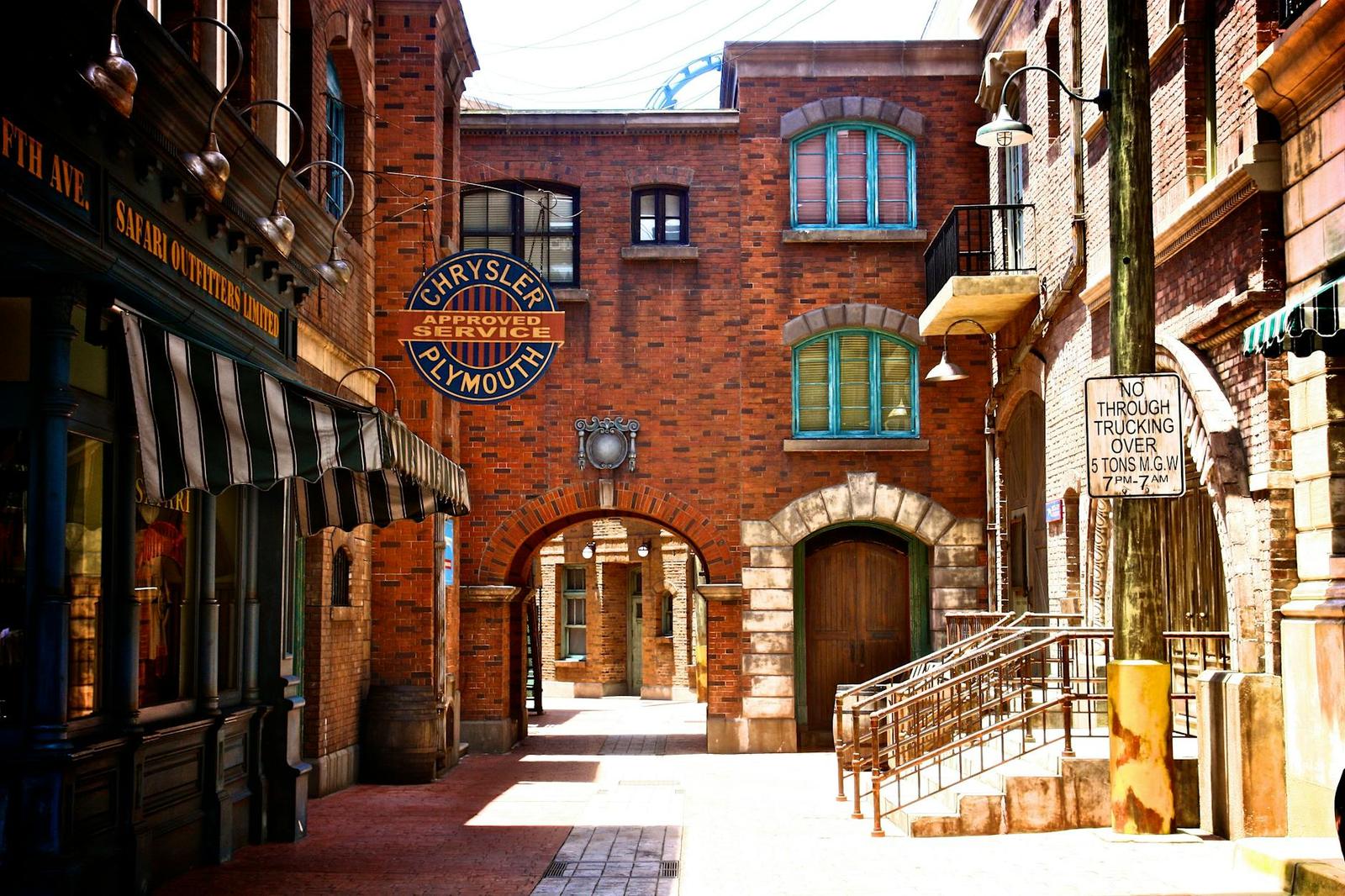 Universal Studios, Malaysia + Singapore