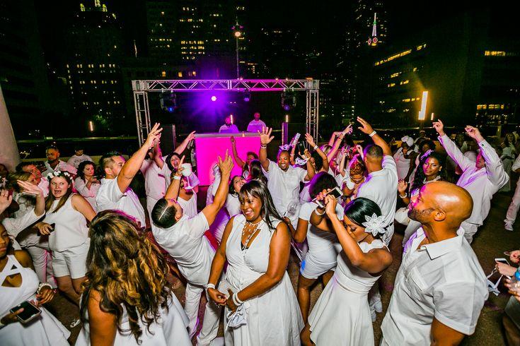 White-party deck gala