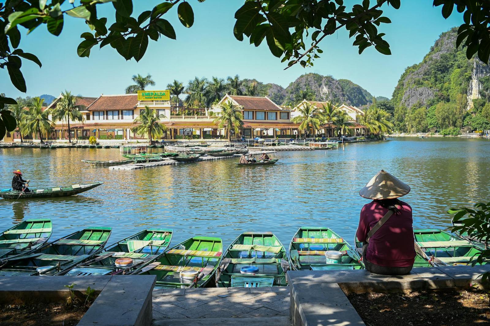 Hanoi Hoa Tam Coc — Vietnam