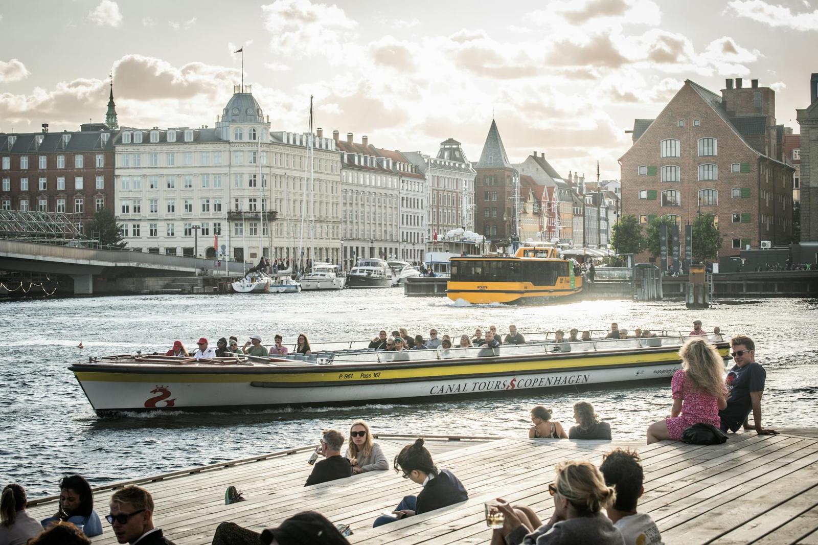 Hamlet And Sweden Tour on day 13, Greece + Hungary + Austria + Czechia + Denmark