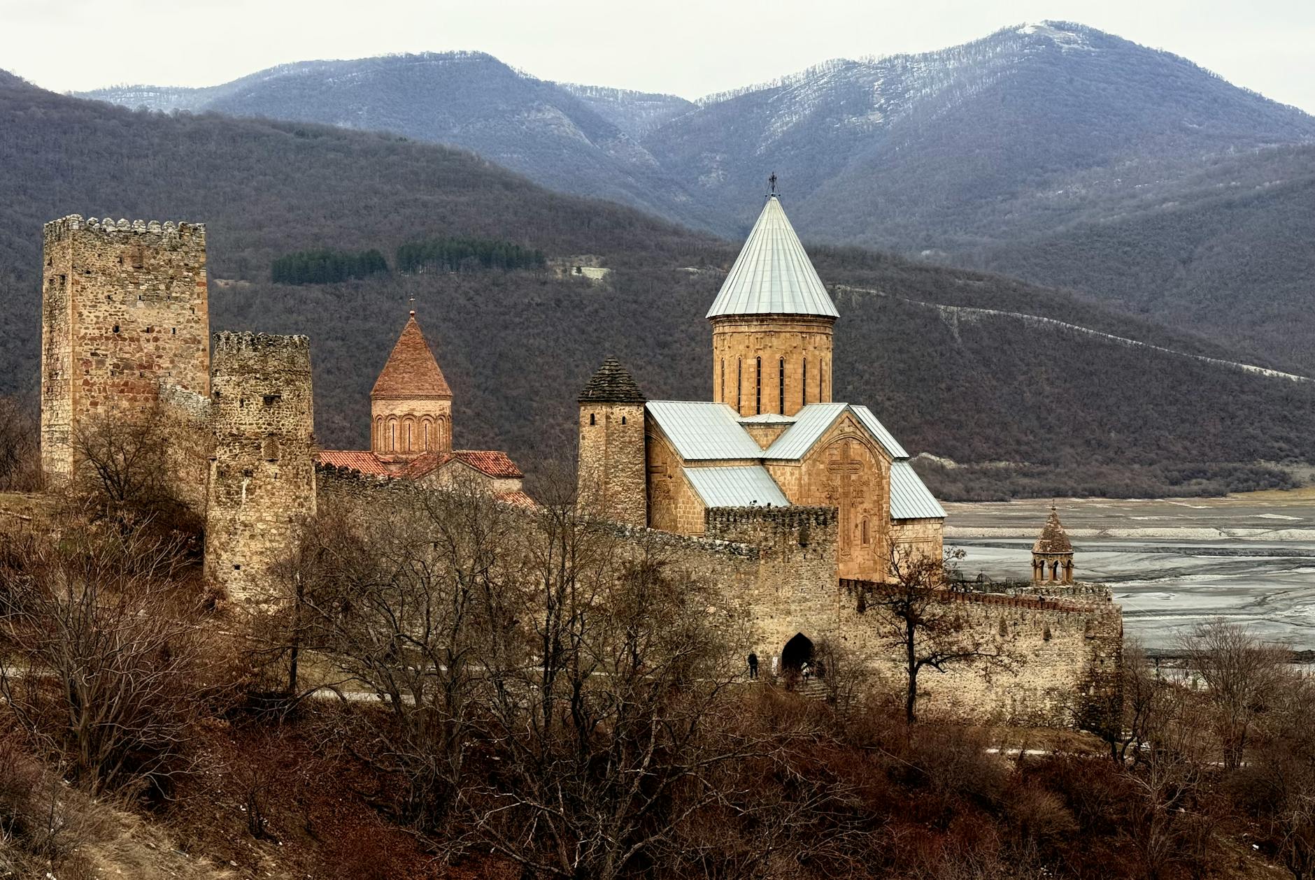 Ananuri Gudauri Kazbegi Excursion — Azerbaijan