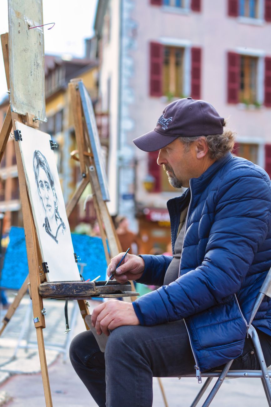 A portrait moment in France + Switzerland + Italy